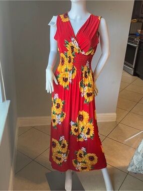 New Women’s sunflower floral dress size XXL for size 12-14
Stretchy waist